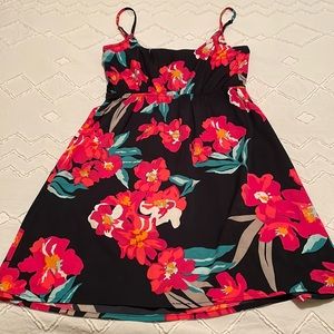 Roxy floral dress, size small